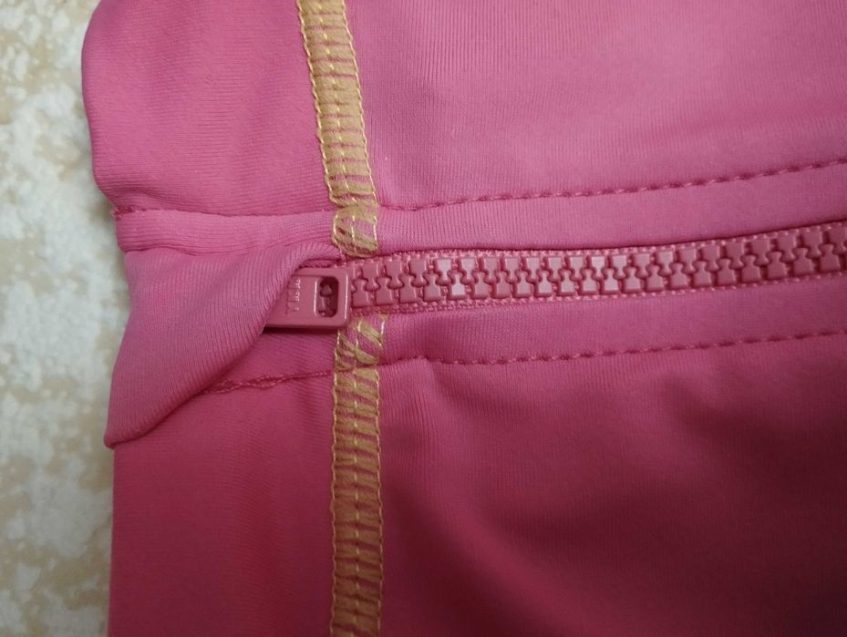 Кофта солнезащитная для девочки 6-7лет F&F золотая русалка рост 128см