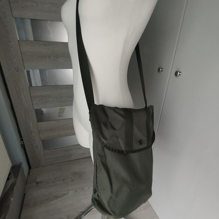 Torebka damska na ramię khaki nieprzemakalny materiał