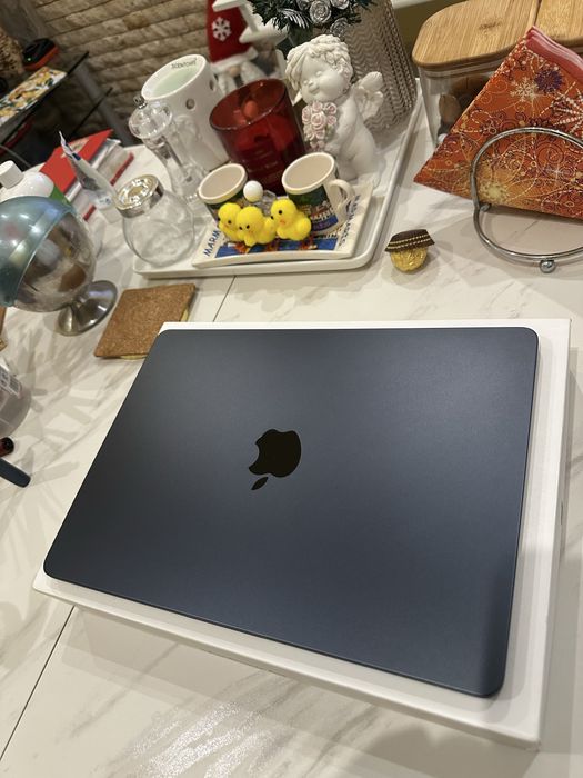 Macbook Air 13.6 M2 2022 100%АКБ 8/256 neverlock A2681 макбук аир м2 не макбук м1 или про