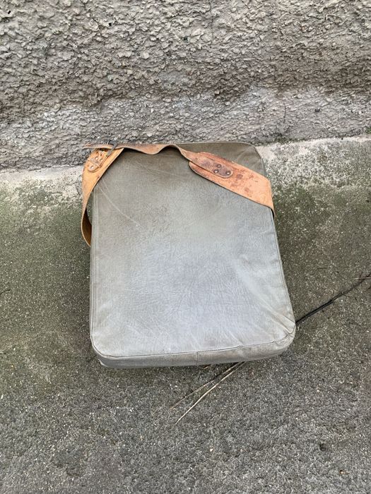 Продам маленькую инвалидную колясочку