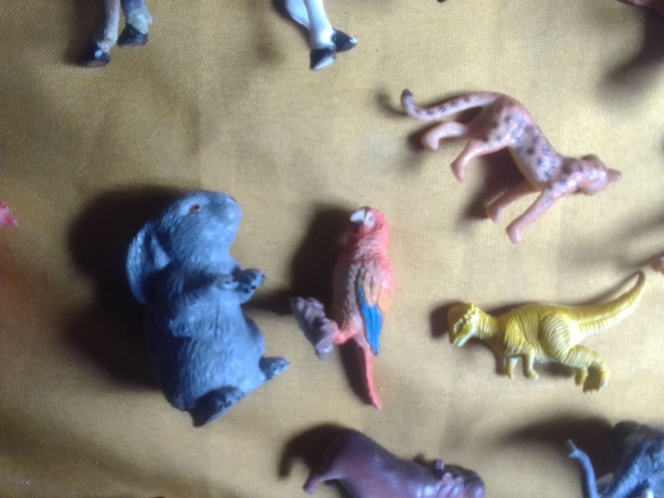 Animal Figurines from €0.50 to €164585610030593121