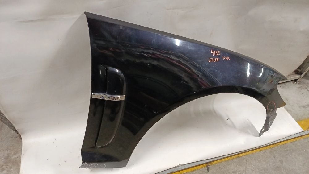 Guarda-lamas direito JAGUAR XF (X250)