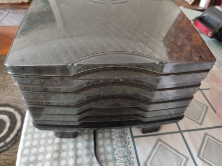 сушарка для овочів та фруктів Saturn ST-FP8501