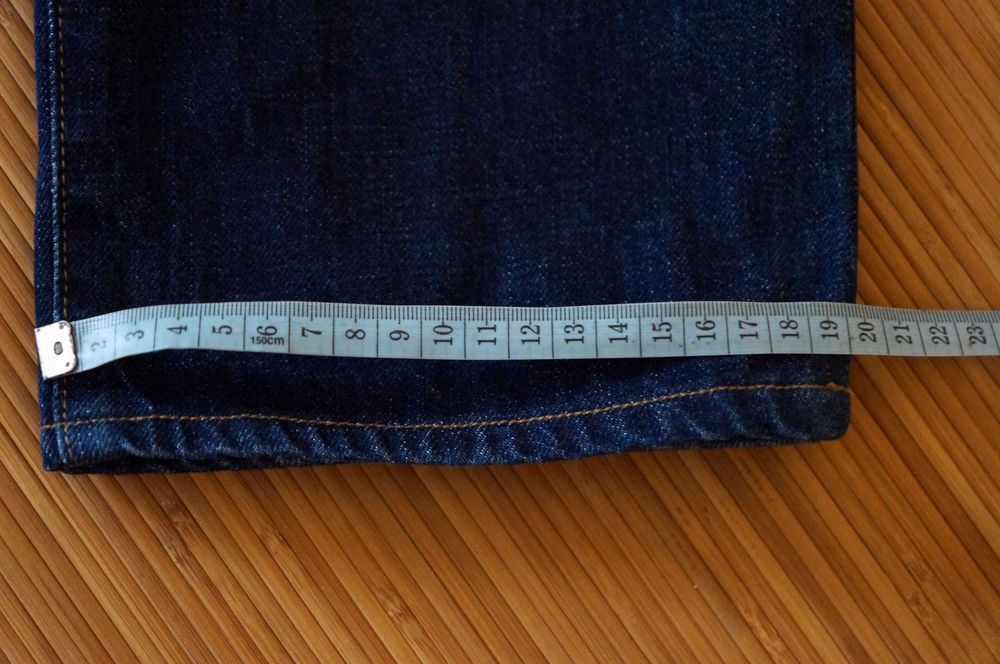 Чоловічі джинси GAP.