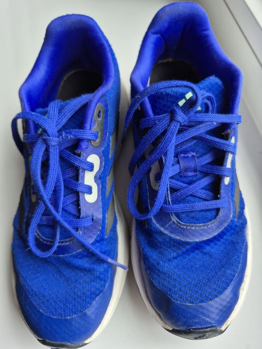 Кросівки синього кольору adidas