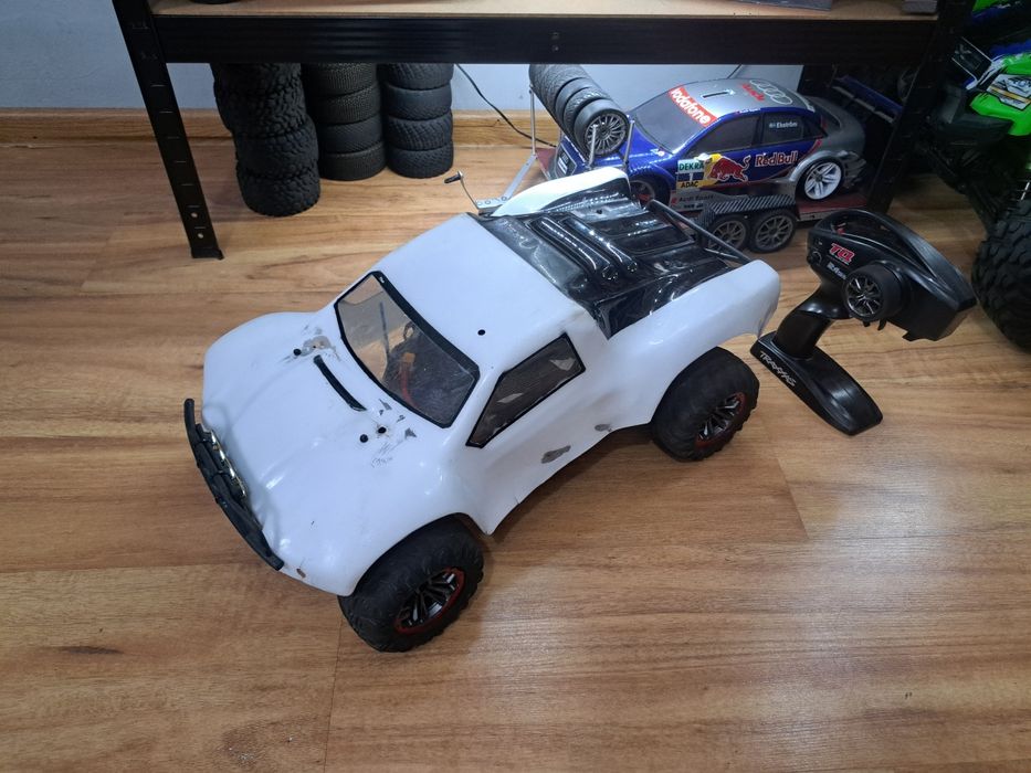 Traxxas slash 4x4