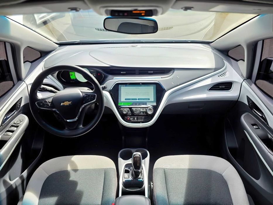Chevrolet Bolt Ev      2020