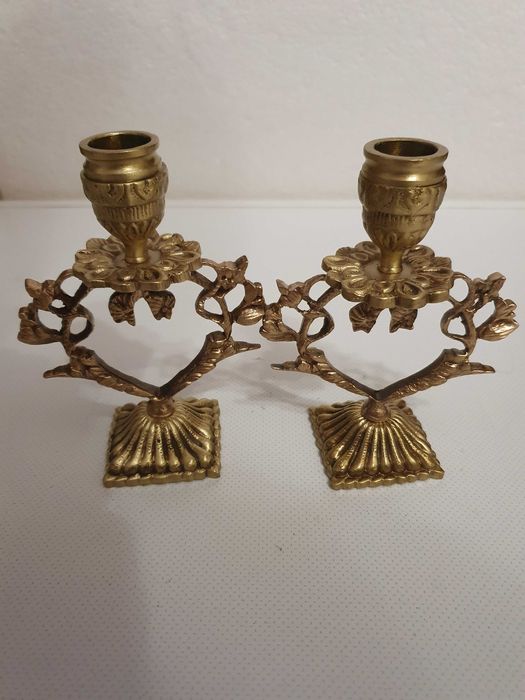 2 Belíssimos Castiçais / Candelabros, baixo relevo - anos 50