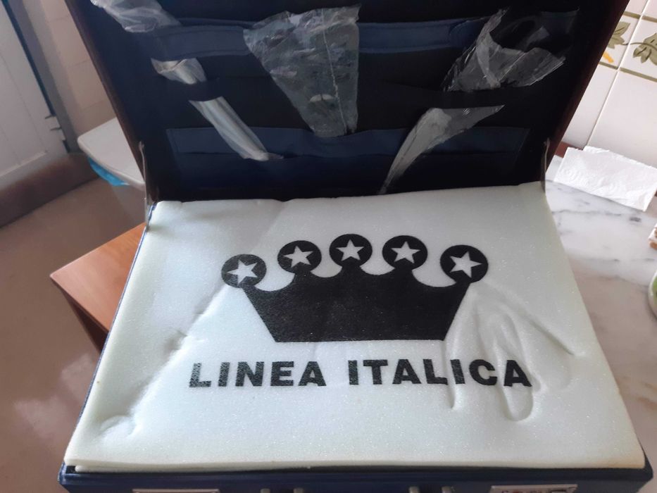 Faqueiro/Cutelaria Linea Italica Elegante, em estado NOVO