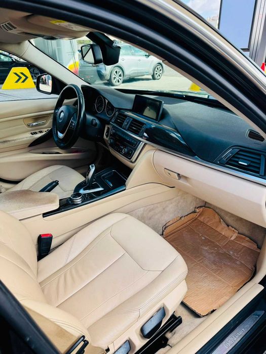 BMW 318d luxury auto