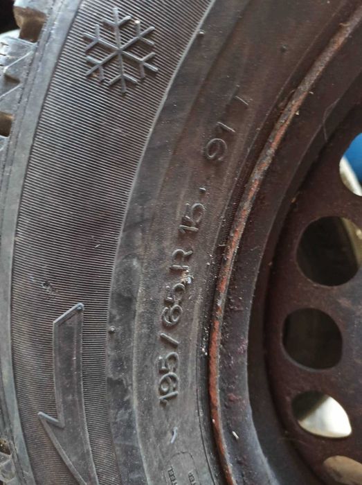 Pneus Michelin com jantes