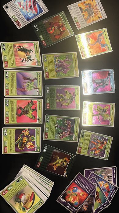 Karty Invizimals 55szt.