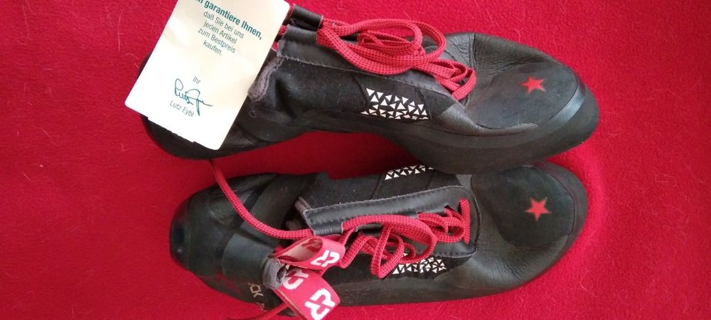 Buty wspinaczkowe Rock Pillars-VIBRAM XSC--Top Gun rozm.43-Nowe !!!