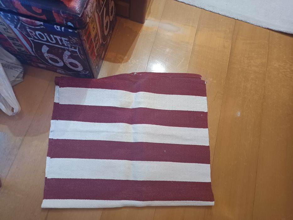 Vendo tapete ara casa bom estado