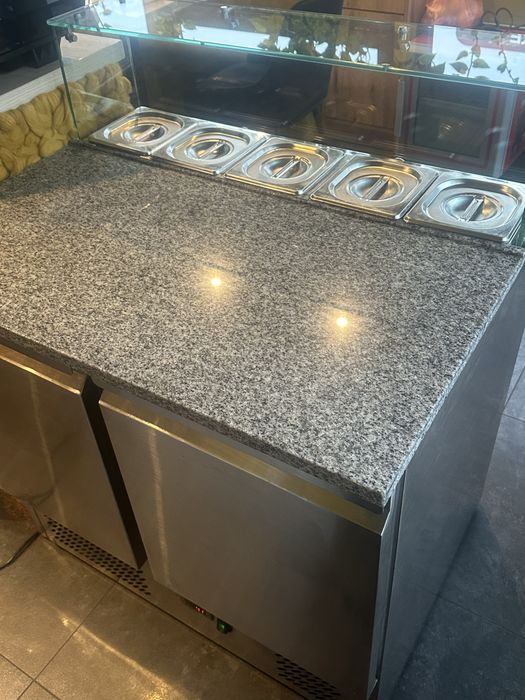 Стіл для піци Hurakan HKN-GXSD2GN-GC.Стіл холодильний