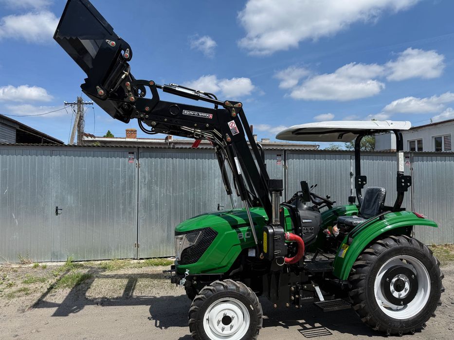 Ciągnik traktor ładowarka z turem 504/920 50KM 4WD nieużywany