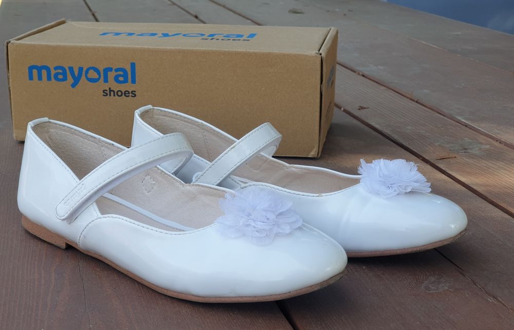 Baleriny lakierowane komunia  roz 37