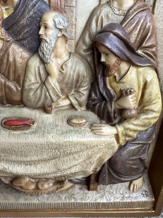 Última Ceia em Marfinite- Alto Relevo