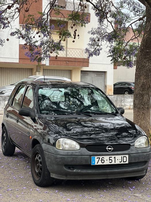 Opel corsa 97 a gasolina , carro esta em perfeita condicoes
