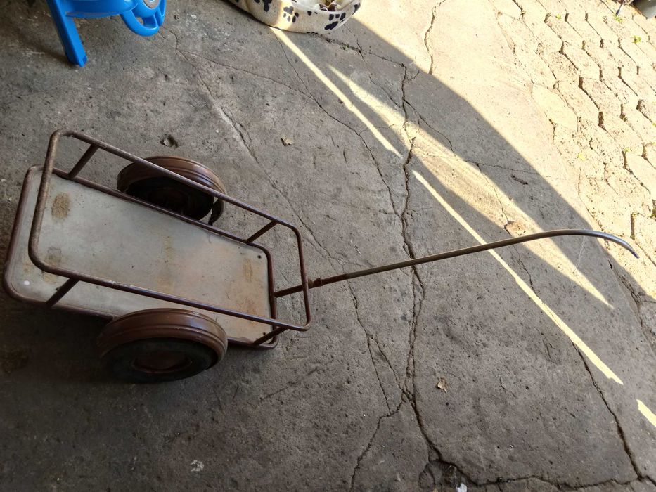 wózeczek  ogrodowy, podręczny