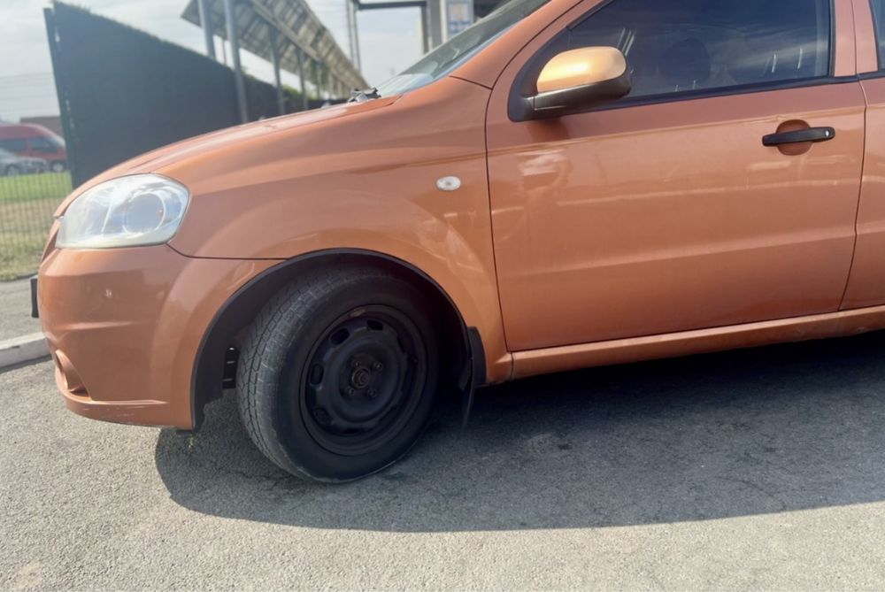 Здамо в оренду авто