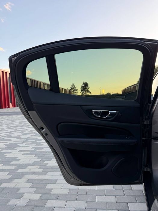 Volvo s60 In Inscryption