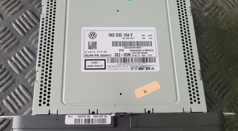 Автомагнітола Volkswagen Passat B7, USA, 1K0035164F