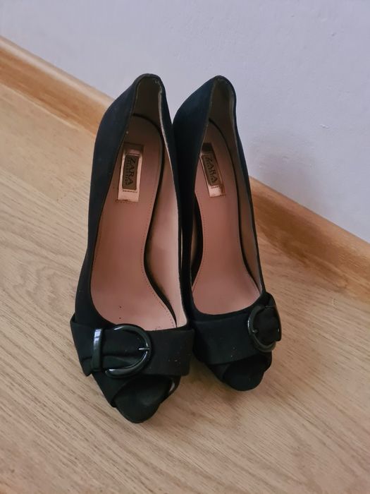 Szpilki firmy ZARA 37