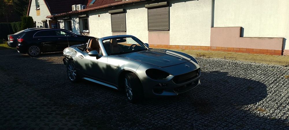 Fiat 124 Spider