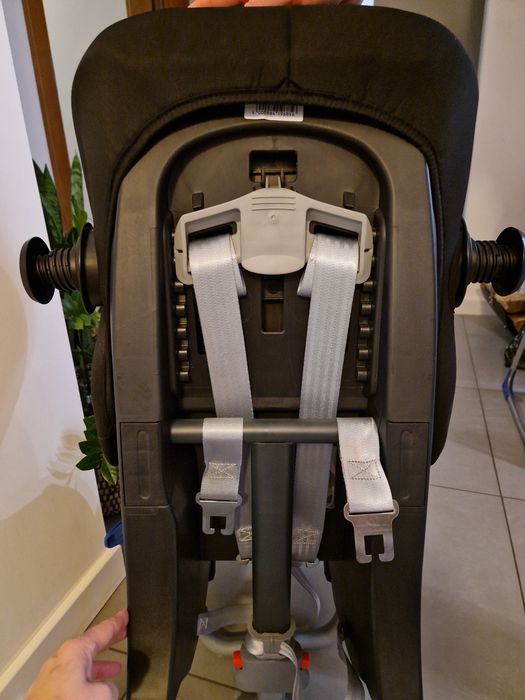 Fotelik Britax Romer Max Way Plus 9-25kg kazda tyłem, Burgund