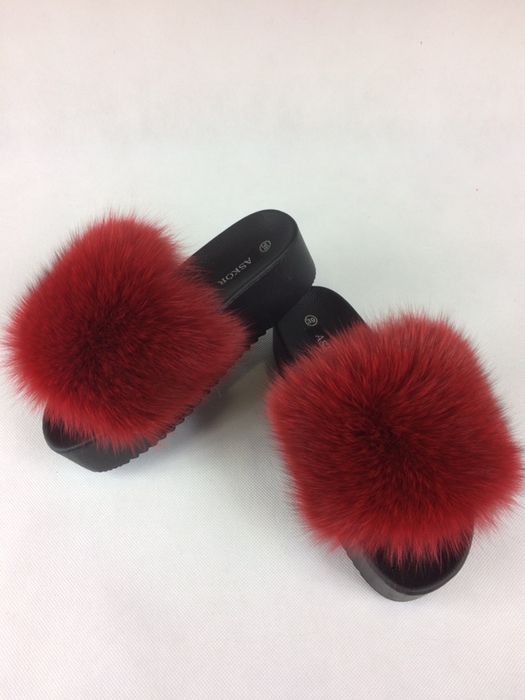 Klapki z futrem ,futrzaki,koturny
