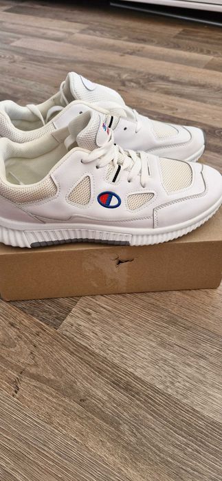 Кросівки чоловічі 42р