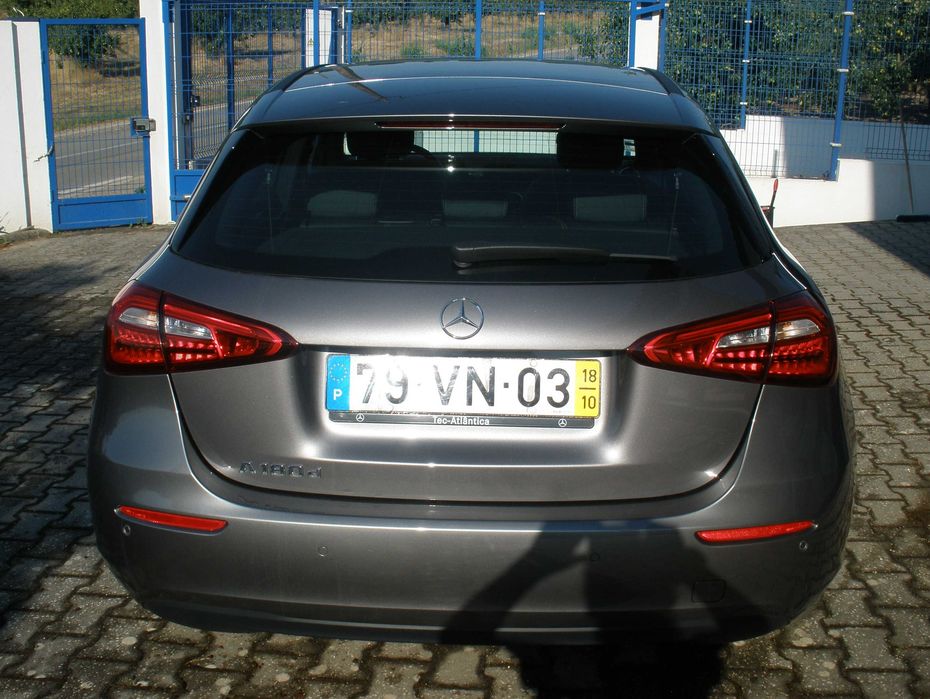 Mercedes A180 Como novo