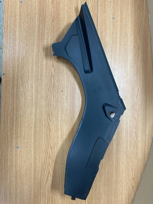 Porsche macan 95c electro підкапотний пластик лівий 95c821941