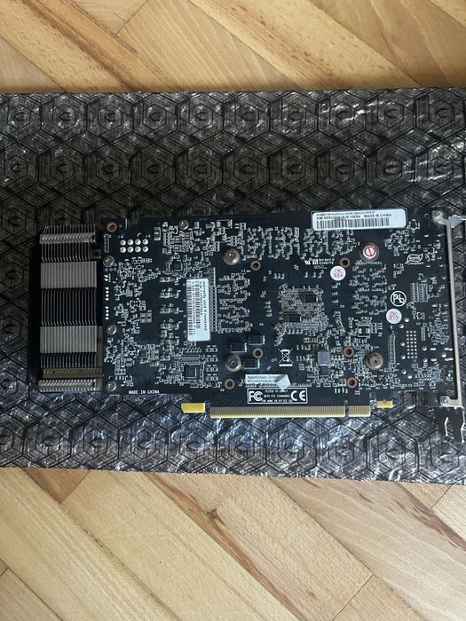 Palit gforce rtx2060 6gb gamingpro white led