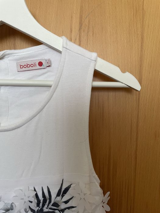 Vestido branco com folhados da Boboli