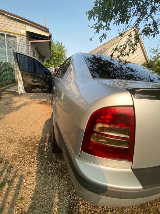 Skoda Octavia tour 2010 год