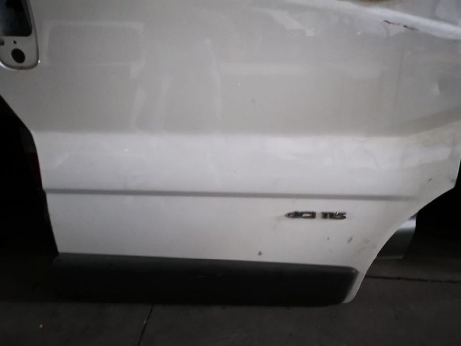 RENAULT TRAFIC 2010 PORTA FRENTE DIREITA PF392