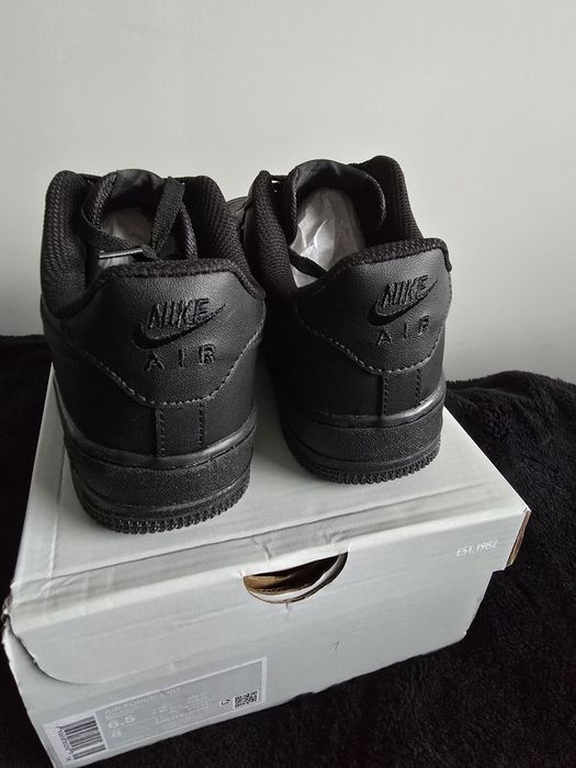 Nike AirForce 1 07 rozmiar 39 nowe czarne
