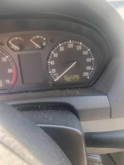 Skoda fabia 1.4 бензин