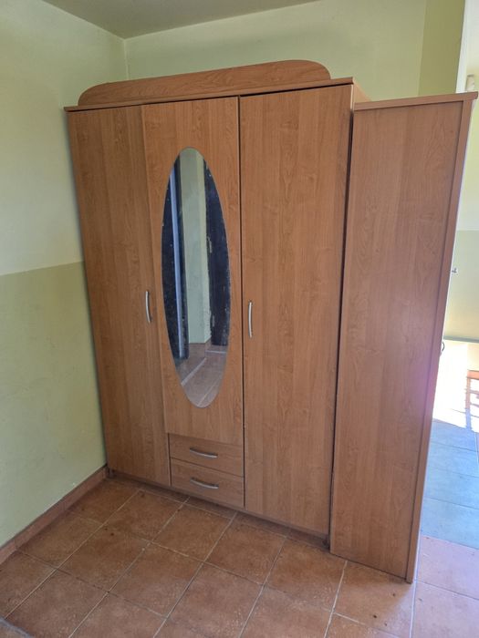 Szafa z lustrem Stan Bardzo dobry zapraszam możliwy transport