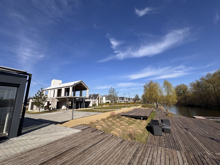 Продаж котеджу Fortezza в КТ Bellaggo, Осещина. На березі Десни. Без %