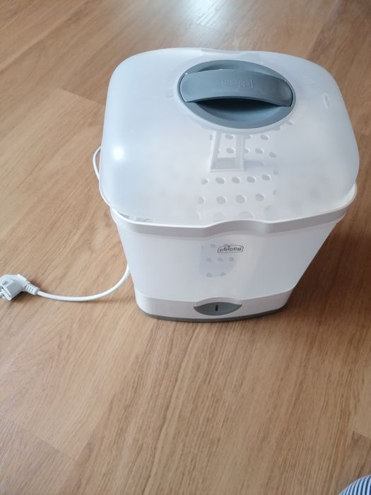 Esterilizador chicco + 2 biberons