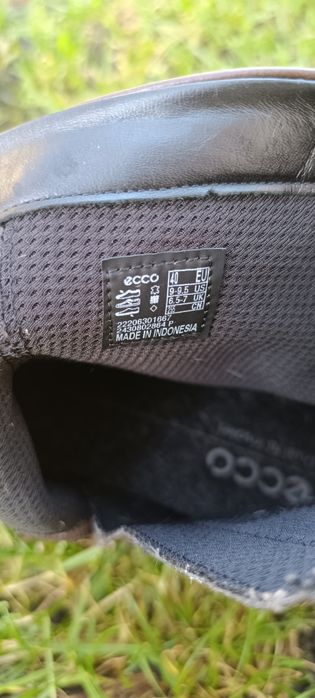 Шкіряні чоловічі черевики Ecco