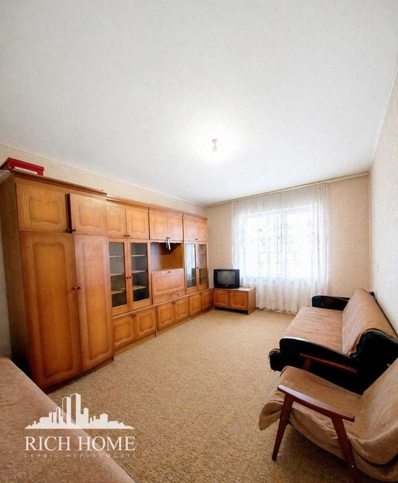 Продаж 3к квартири, Срібнокільська, 14. метро Осокорки - 7 хв.