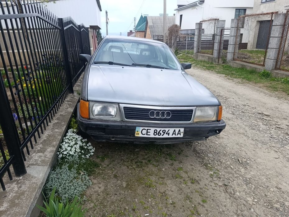Авто Audi 100  2.0 бензин  з документами