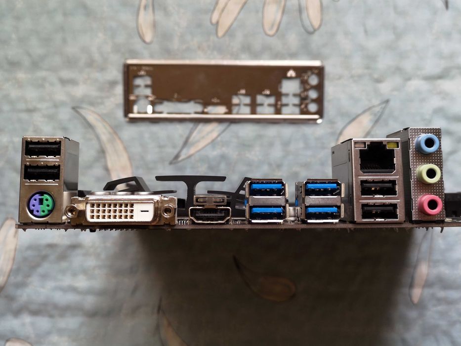 Материнська плата Socket AM4 Gigabyte B450M DS3H (rev.1.0)