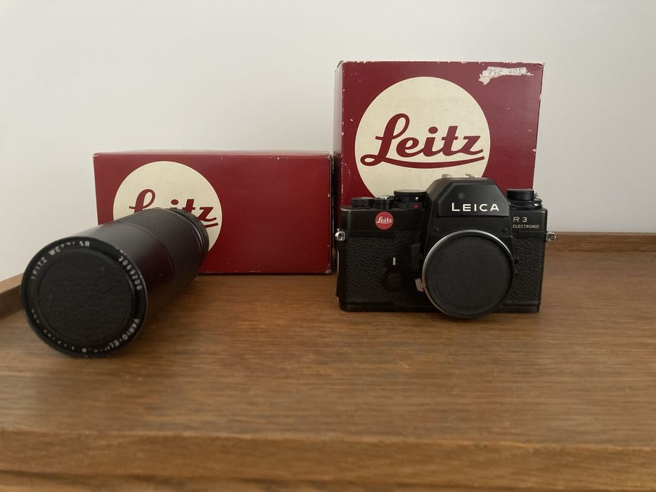 Leica r3 z objektywem VARIO-ELMAR-R 1:4,5 / 75-200mm