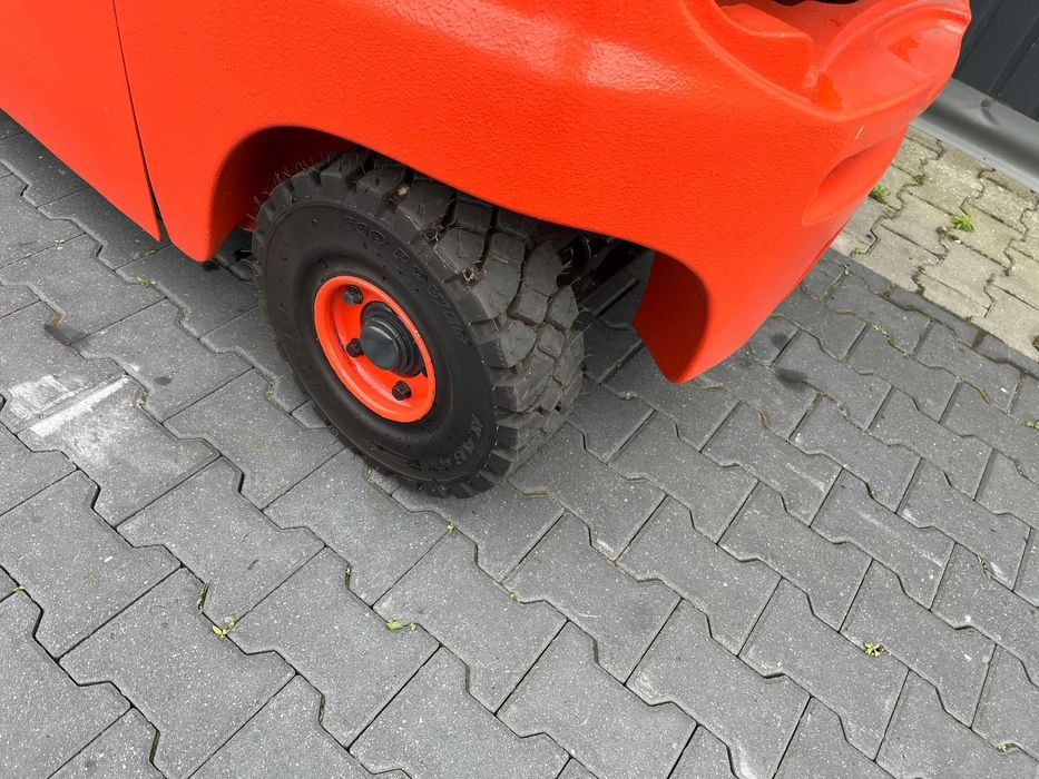 Wózek widłowy LINDE H20T-01, 2000 kg, LPG, nowe opony