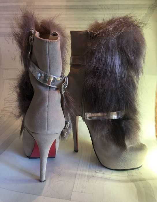 Замшеві на шпильці Ботильйони Christian Louboutin 14 (4) р. 36 23-23,5